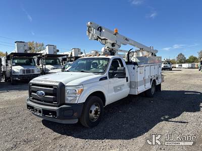 Altec AT200A, 35 ft, Telescopic Non-Insulated Bucket Truck