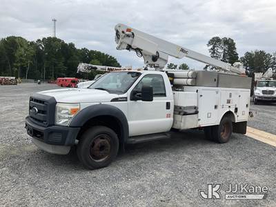 Ford F-450 Boom / Bucket Truck