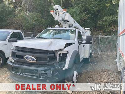 Ford F-450 Boom / Bucket Truck