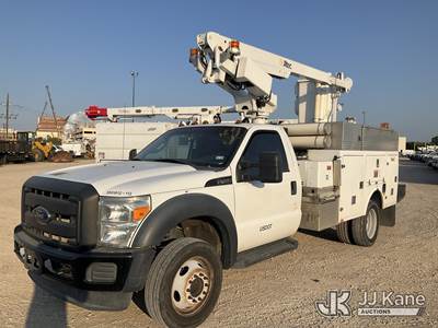 Ford F-450 Boom / Bucket Truck