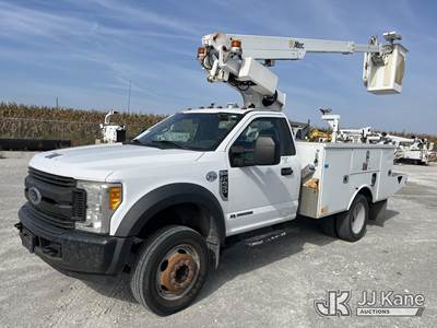 Ford F-450 Boom / Bucket Truck