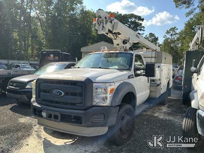 Ford F-450 Boom / Bucket Truck