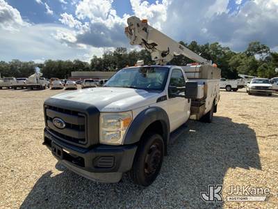 Ford F-450 Boom / Bucket Truck