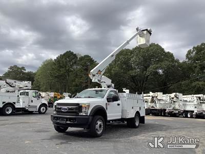 Altec AT200A, 35 ft, Telescopic Non-Insulated Bucket Truck