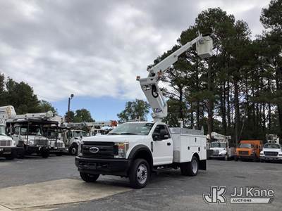Ford F-450 Boom / Bucket Truck