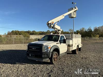 Altec AT200-A, 35 ft, Telescopic Non-Insulated Bucket Truck