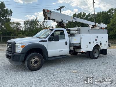 Ford F-450 Boom / Bucket Truck
