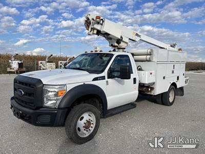 Altec AT200A, 35 ft, Telescopic Non-Insulated Bucket Truck