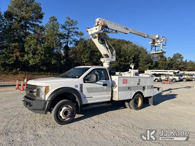 Altec AT235-P, 40 ft, Articulating & Telescopic Non-Insulated Cable Placing Bucket Truck