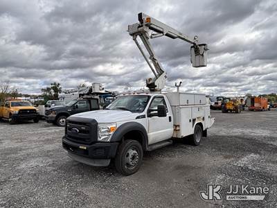 Versalift SST37NE01, 42 ft, Articulating & Telescopic Bucket Truck