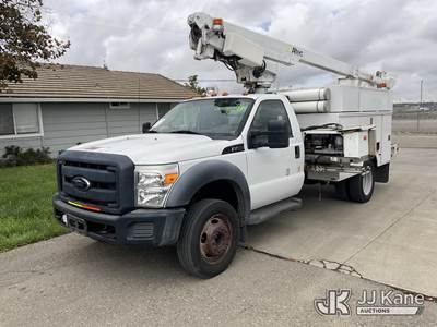 Altec AT200A, 35 ft, Telescopic Bucket Truck