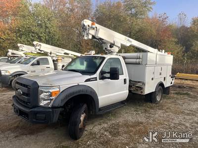 Altec AT200A, 35 ft, Telescopic Bucket Truck
