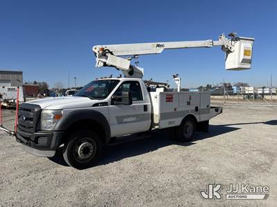 Altec AT200A, 35 ft, Telescopic Non-Insulated Bucket Truck