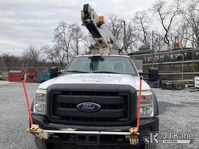 Ford F-450 Boom / Bucket Truck