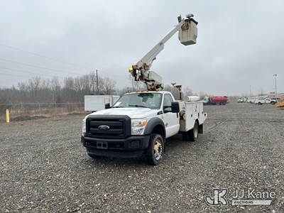 Altec AT200-A, 35 ft, Telescopic Bucket Truck