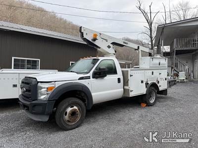 Ford F-450 Boom / Bucket Truck