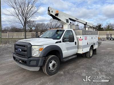 Versalift TEL29N03, 34 ft, Telescopic Non-Insulated Bucket Truck