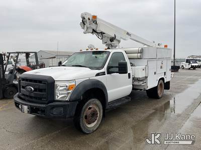 Altec AT200A, 35 ft, Articulating & Telescopic Bucket