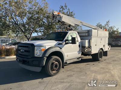 Altec AT200A, 35 ft, Articulating & Telescopic Bucket
