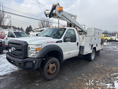 ETI ETC35S-NT, 350 Lb 40 ft, Articulating & Telescopic Non-Insulated Bucket Truck