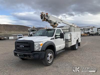 Altec AT200-A, 35 ft, Telescopic Non-Insulated Bucket Truck