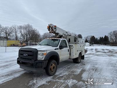 Altec AT200A, 35 ft, Telescopic Non-Insulated Bucket Truck
