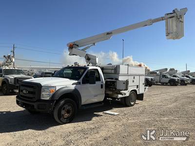 Altec AT200A, 35 ft, Telescopic Non-Insulated Bucket Truck