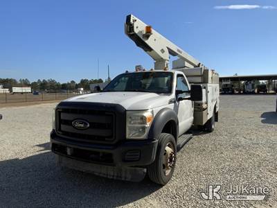 Versalift -, Telescopic Non-Insulated Bucket Truck