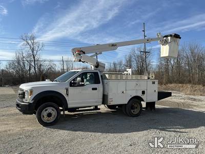 Altec AT200A, 35 ft, Telescopic Bucket Truck