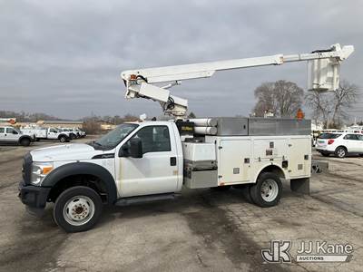 Altec AT200A, 35 ft, Telescopic Non-Insulated Bucket Truck