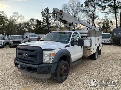 Altec AT200-A, 350 Lb 35 ft, Telescopic Non-Insulated Bucket Truck