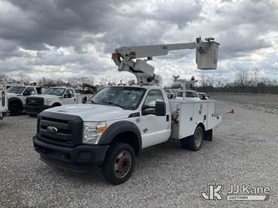 Altec AT200-A, 35 ft, Telescopic Non-Insulated Bucket Truck