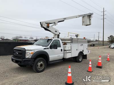 Versalift TEL29N03, 34 ft, Telescopic Bucket Truck