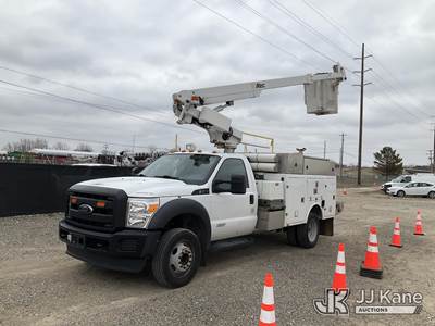 Altec AT200-A, 35 ft, Telescopic Non-Insulated Bucket Truck