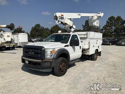 Altec 200A, 35 ft, Telescopic Non-Insulated Bucket Truck