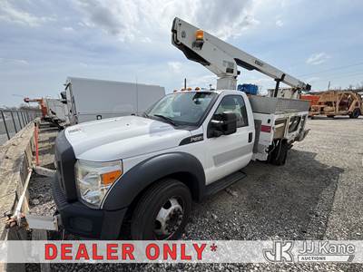 Versalift TEL29NE03, 34 ft, Telescopic Non-Insulated Bucket Truck