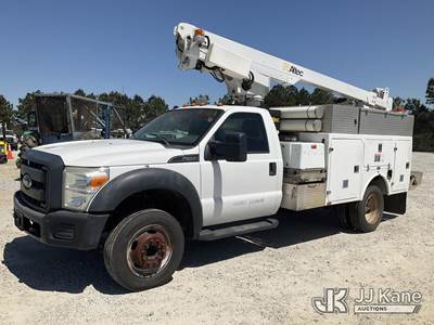 Altec AT200A, 35 ft, Telescopic Non-Insulated Bucket Truck