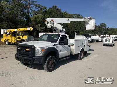 Altec AT200, 35 ft, Telescopic Non-Insulated Bucket Truck