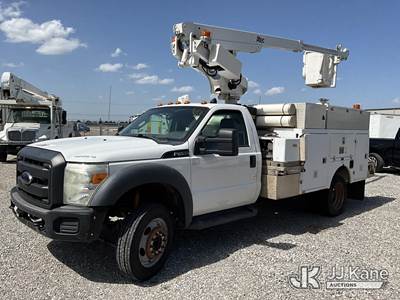Altec AT200A, 35 ft, Telescopic Non-Insulated Bucket Truck