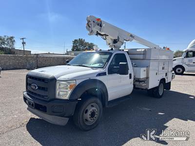 Altec AT200-A, 35 ft, Telescopic Non-Insulated Bucket Truck