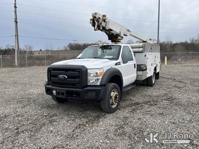 Altec AT200-A, 35 ft, Telescopic Non-Insulated Bucket Truck