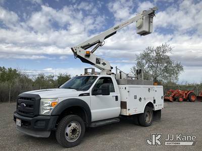 Versalift TEL29NE03, 35 ft, Telescopic Non-Insulated Bucket Truck