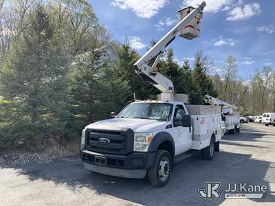 Ford F-450 Boom / Bucket Truck