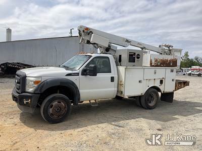 Altec AT200A, 35 ft, Telescopic Non-Insulated Bucket Truck