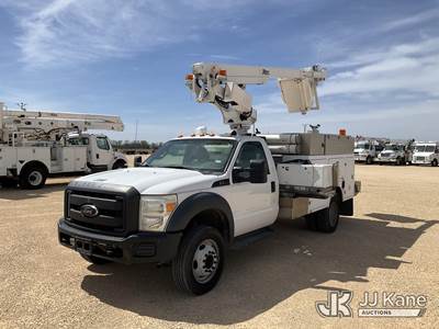 Altec AT200-A, 35 ft, Telescopic Non-Insulated Bucket Truck
