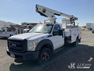 Versalift TEL29N03, 34 ft, Non-Insulated Bucket Truck