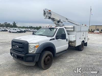 Altec AT200-A, 35 ft, Telescopic Non-Insulated Bucket Truck