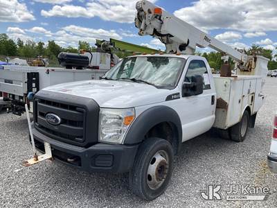 Altec AT200A, 35 ft, Telescopic Non-Insulated Bucket Truck