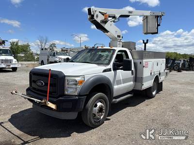Versalift TEL29N-03, 34 ft, Telescopic Non-Insulated Bucket Truck