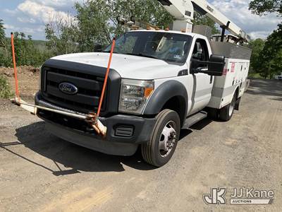 Versalift TEL29NE03, 34 ft, Telescopic Non-Insulated Bucket Truck